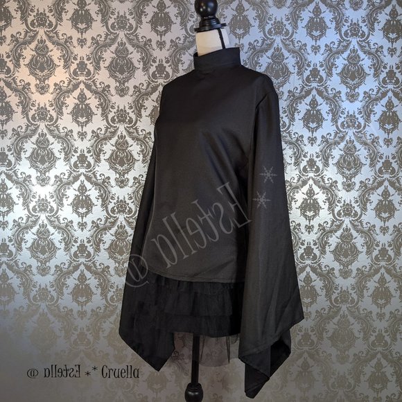 Subtle Gothic Top - Picture 2 of 3